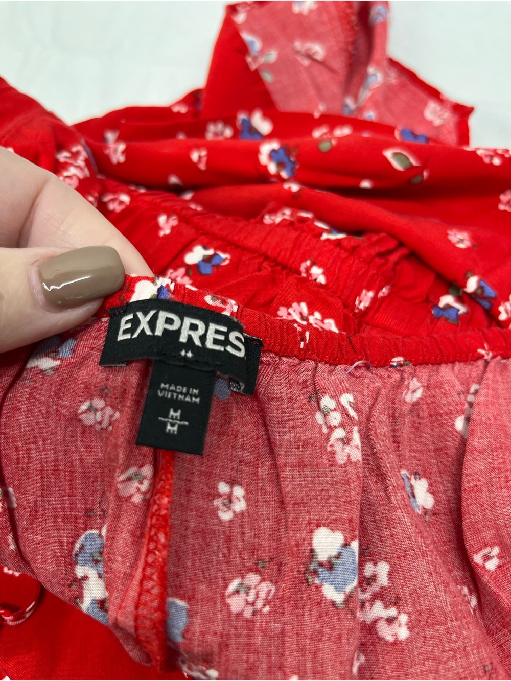 Express Red Floral Ruffle Mini Dress - Picture 7 of 9